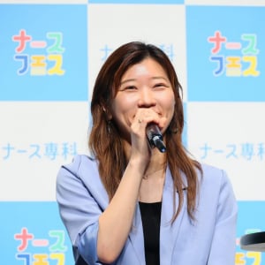 ヒコロヒー、看護師のリアルな声に驚きとエール「赤羽で朝9時まで飲んでいた時、夜勤明けの看護師さんに会いましたわ」