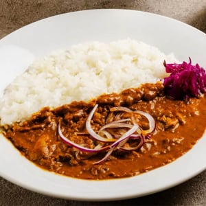 バッテリーにこだわるAnkerがスパイスにこだわるカレー発売→ 嘘だろ→ 本当だった