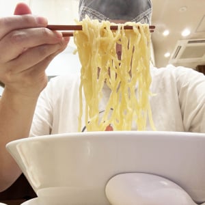 幸楽苑のデカ盛りラーメン「メガ中華そば」を食べた結果