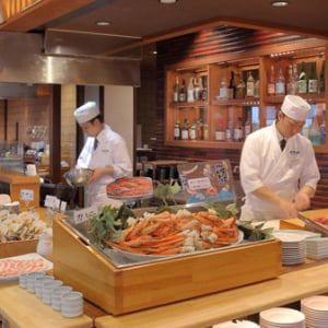 【千葉県館山市】「千里の風」10種の寿司＆わんこチラシなど自社漁船の鮮魚を使った「寿司の宴」開催