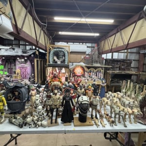 圧巻の作品群…！『JUNK WORLD』堀貴秀監督の制作現場に潜入してきた！「3DCGでのモデリングは、粘土をこねる感覚に似ている」