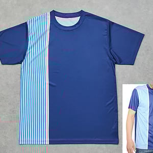 ローソンで売ってるTシャツが完全にローソンすぎる件