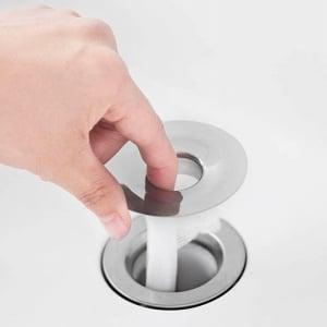 山崎実業から「洗面台の排水口掃除をラクにしてくれる逸品」がついに出た！【ROOMIEライターのコレ気になる】