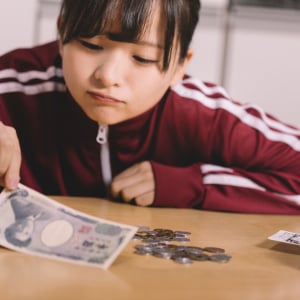 泉房穂さんが「現金4万円給付」に苦言 / 1人4万円だと5兆円必要→ 5兆円あれば「食料品の消費税ゼロ」実現できる
