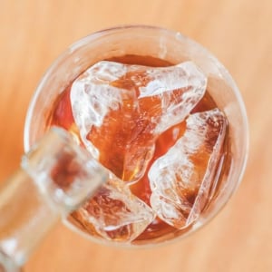 たった200円で「お店みたいな透明の氷」が作り放題に。夏のドリンクをもっとおいしくする方法