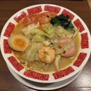 バーミヤン公式「麻辣湯祭りが…終わっちゃう！！」 蟹小籠包入りの海鮮麻辣湯や豚肉もやしのスタミナ麻辣湯など 「麻辣湯祭り」は6月26日まで