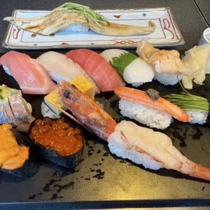 「すしざんまい」開店25年の感謝祭は6月29日まで！　「極上まぐろざんまい」「特選すしざんまい」が開店当時価格の3000円