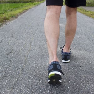 外に出るのがつらい日こそ、一歩を踏み出そう──梅雨に歩くことのすすめ