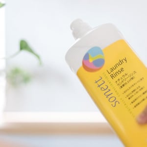 柔軟剤を香りで選ぶの、やめました。私が「ランドリーリンス」をあえて使う理由
