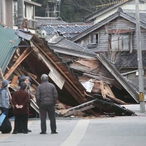 【石川県七尾市】能登半島地震で被災した田鶴浜を伝統建具で再生へ。活動資金募るクラファンに挑戦