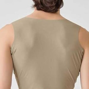 夏の「Tシャツの下、何着る問題」を解決！ハーフ丈のグンゼの“Tシャツ専用”インナーがすごそうだ…【特別クーポンあり】