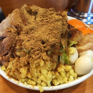 新たな職業「レンタル一緒に二郎食べる女」が登場 / ラーメン二郎初心者も依頼OK「こわくないから大丈夫」
