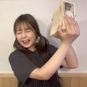 握手会0人のアイドルが競馬で2200万円の万馬券ゲット / 阿波みなみさん「きっっったあああああああああ」