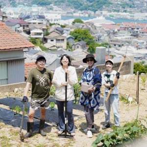 斜面の空き地を農園に。空き地管理の救世主「さかのうえん」とは？　長崎県長崎市