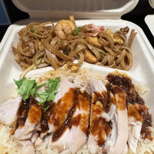 【EXPO 2025大阪・関西万博】大阪のれんめぐり・タイ料理店「クンテープ」でカオマンガイを食べた結果