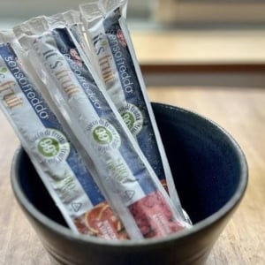このクオリティで1本70円でいいの…？ カルディで見つけた「ほぼフルーツのアイスバー」が専門店レベルでした