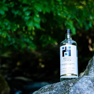 八重泉酒造の4銘柄が酒類コンペティション「IWSC 2025」で受賞！「尚YAESEN」は金賞