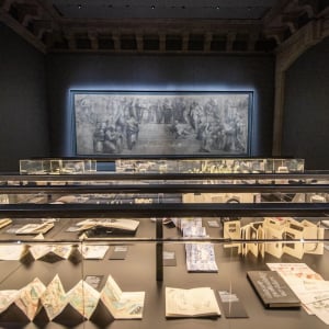 世界各国のアーティストによるノートブックを使ったアートが大集結。Moleskine・Moleskine財団による巡回展『Detour』