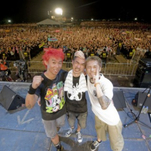 Hi-STANDARDの〈AIR JAM 2012〉ライヴがDVD化!　Ken YokoyoamaとNAMBA69東北ツアーも決定