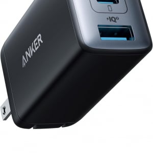 スマホ3台同時に急速充電できるAnkerの充電器が“もうこれ1個でいい”を叶えてくれた
