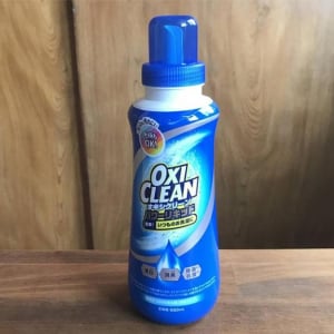オキシ漬け、やめました。洗濯物のイヤ〜なニオイには「液体タイプのオキシクリーン」を1杯入れればOK