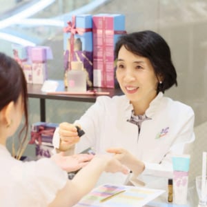 偶然の出会いが人生を変えた。南仏ラベンダーと歩むポルテボヌールの10年