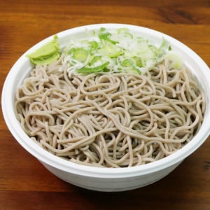 名代富士そばの「富士山盛り＋大盛り」を持ち帰って食べた結果