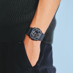 初代DNAを纏ったG-SHOCKが、最新機能で進化。スクエアフェイスが男心をくすぐる【Fashion Big Sale開催中】
