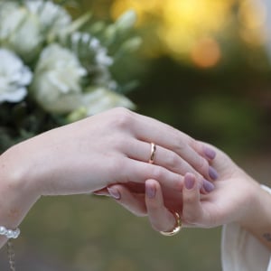 社会起業家・たかまつななさん結婚へ / ひろゆきさん「おめです!!」と祝福