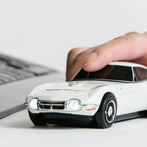 やべえ超～かっけえ！ トヨタ2000GT Bluetooth マウス 爆誕　2000個限定　使わないときは飾って楽しめる精巧さ　付属のマウスパッドもシブっ！
