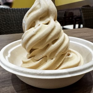 【大阪万博グルメ】会場内の「チャイソフトクリーム」を食べに行くといいかも