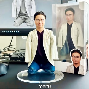 乙武洋匡さんのフィギュアが完成 / 一部欠損しているが不良品ではない