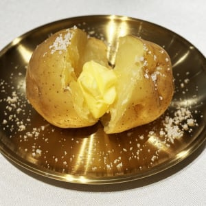湖池屋の通販限定ポテトチップスの試食会に行ったのに「熱々のじゃがバター」を試食していた話