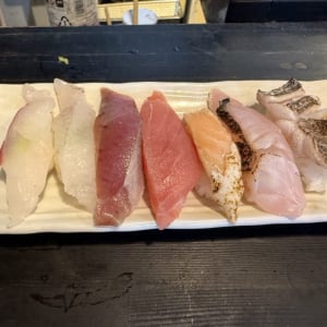 【鹿児島グルメ】千石ロマン横丁でお得すぎる寿司ランチ！「立喰鮨 たか志」
