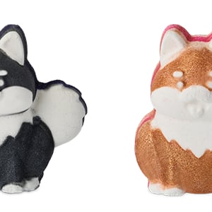 かわいすぎて使えない…「LUSH」“柴犬”をモチーフにしたバスボムはモフモフ感&amp;表情にきゅん。日本限定だよ