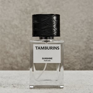 「TAMBURINS」のキーリングがかわいすぎる！“子犬の香り”がする新作香水「SUNSHINE」はチェック必須