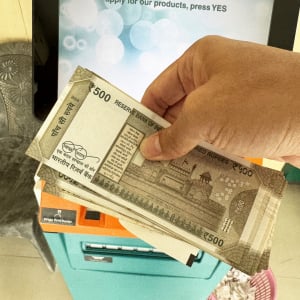 【インド旅行の注意点】屋台や大衆食堂でも「現金利用不可」「QRコード決済のみ」が増加 / 海外発行VISAカードも利用不可