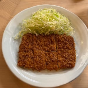 10月20日～24日に横浜の「勝烈庵」で毎年恒例の「かつれつ祭り」開催！　棟方志功画伯の絵皿がもらえる