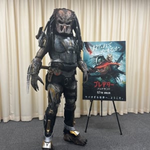 ハロウィン直前!プレデター愛が強すぎる!“本物すぎる”コスプレで話題の「国内の謎の某コスプレイヤー」にインタビュー