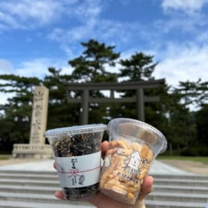 【島根県松江市・出雲市】片手で楽しむカップ入りおつまみ『カプつま』。観光のお供やお土産にちょうどいい!