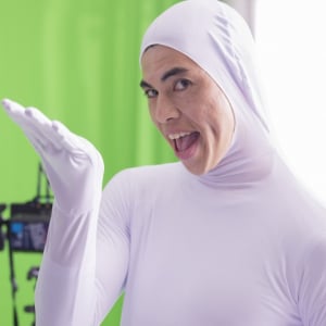 小島よしお、裸芸人の大事なパートナーを告白！40代のパパとして語る“清潔感”の秘訣