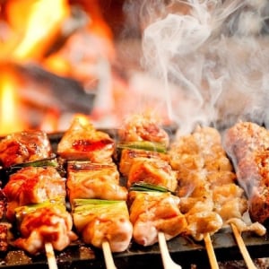 【東京都中野区】「やきとり大森屋 野方店」が焼き鳥と油そばの専門店としてリニューアルオープン