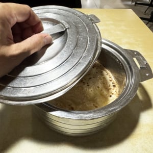 【インドカレー】インドにはチャパティ専用鍋ってモノが存在するのですか？