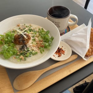 【糸島市・筑前前原】豆乳粥×ネギパイで体ぽかぽか / 香港風朝ごはんなら「テディのおかゆや」【ガジェ通糸島編集部】