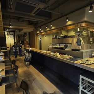 「蕎麦と寿し 七乃家」京都駅前にオープン！ 十割そばと天ぷら・寿しが織りなす新感覚の食体験