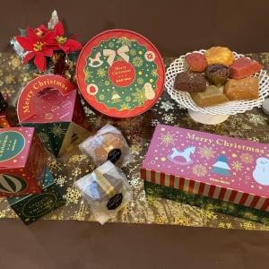 『ブールミッシュ』のクリスマス限定ギフトが登場！ 聖夜を彩るノスタルジックなデザイン