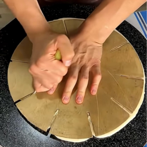 ウズベキスタン伝統のパンが映える！その作り方も映える！！【海外・動画】