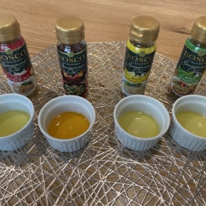 『BOSCO シーズニングオイル』でお店の味に！ かけるだけで華やぐ“簡単オシャレ飯”