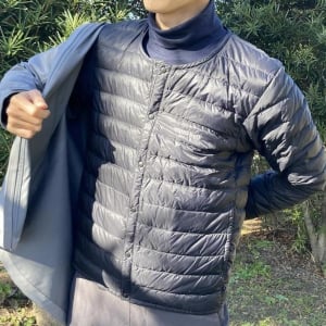 モンベルの「薄手ダウン」を2年以上愛用している理由。着ているのを忘れるほど軽いんです