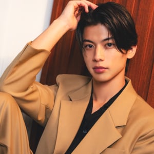 家ではロシア語で会話！注目俳優・倉須洸「新しい挑戦をした結果が今ここに居る自分」ドラマ『イケないマネジメント術』撮り下ろしインタビュー